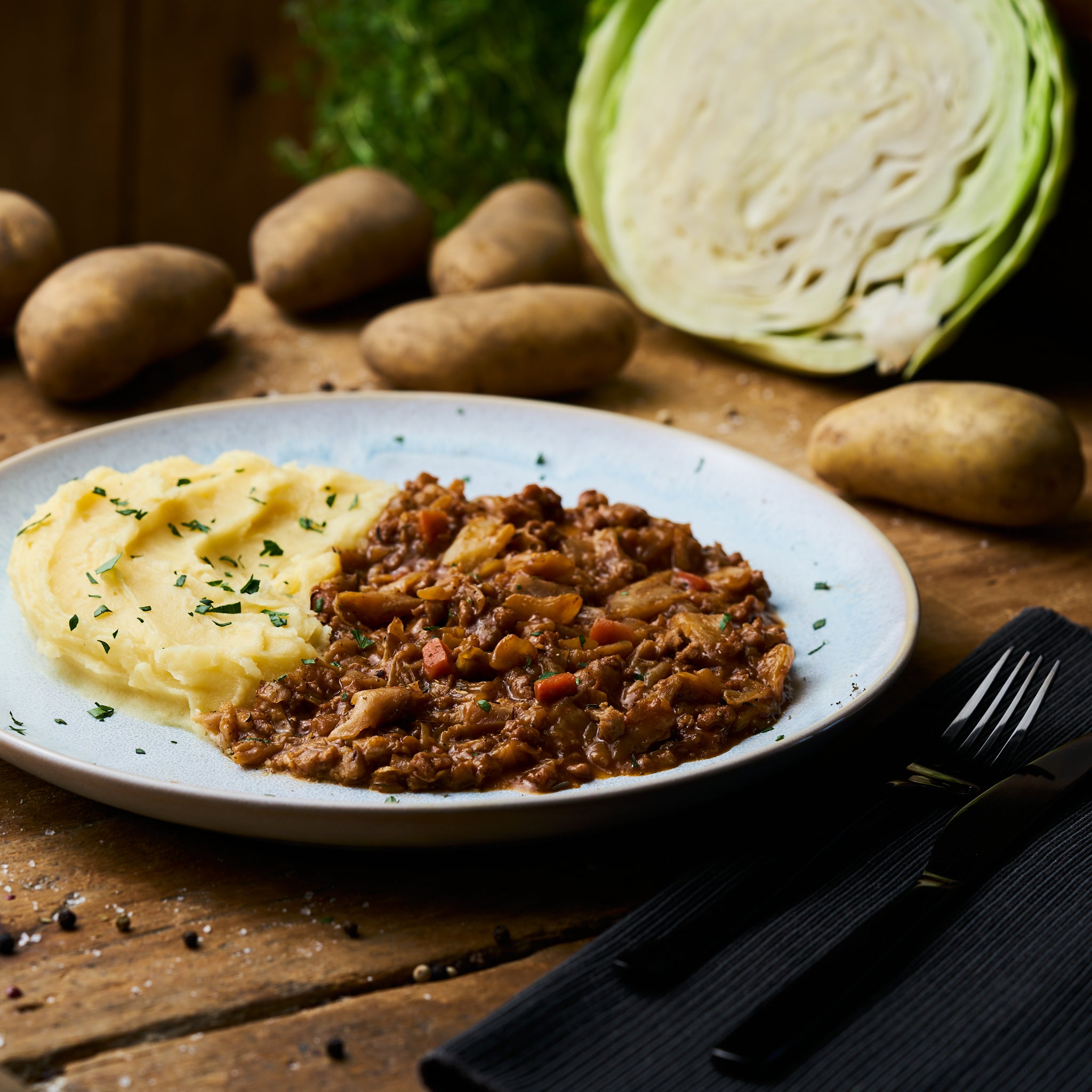 Schmorkohltopf mit Kartoffelstampf